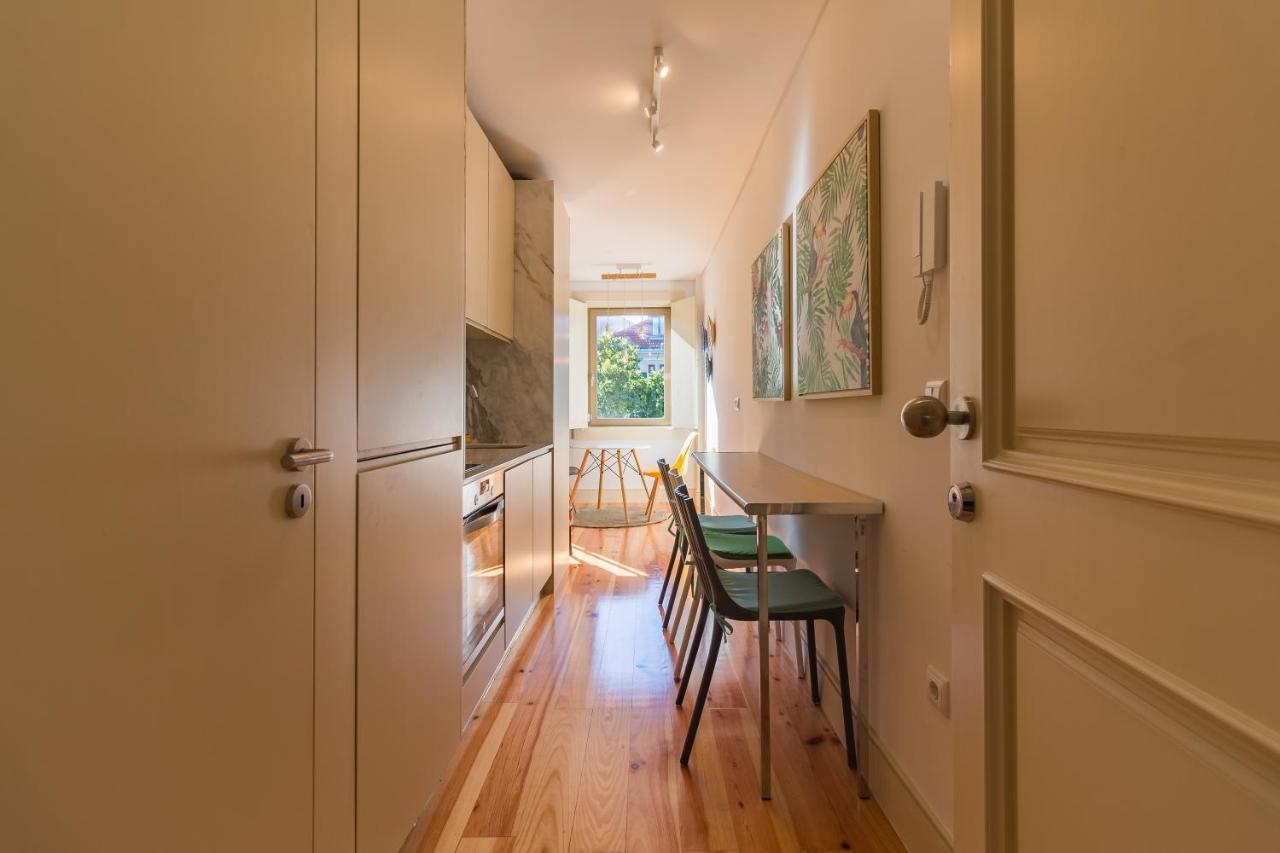 Oporto Near Trindade Garden View 2 Apartment ภายนอก รูปภาพ